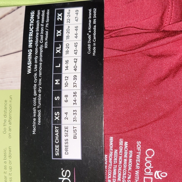 Cuddl Duds Crimson SoftWear Long Sleeve V-Neck Soft Comfort Warm Layers - Picture 3 of 8